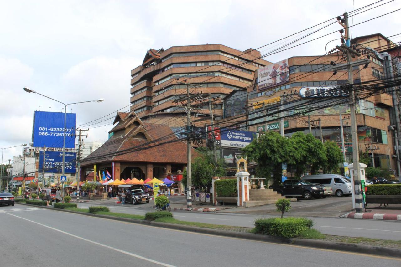 Varada Place Chiang Mai Bagian luar foto