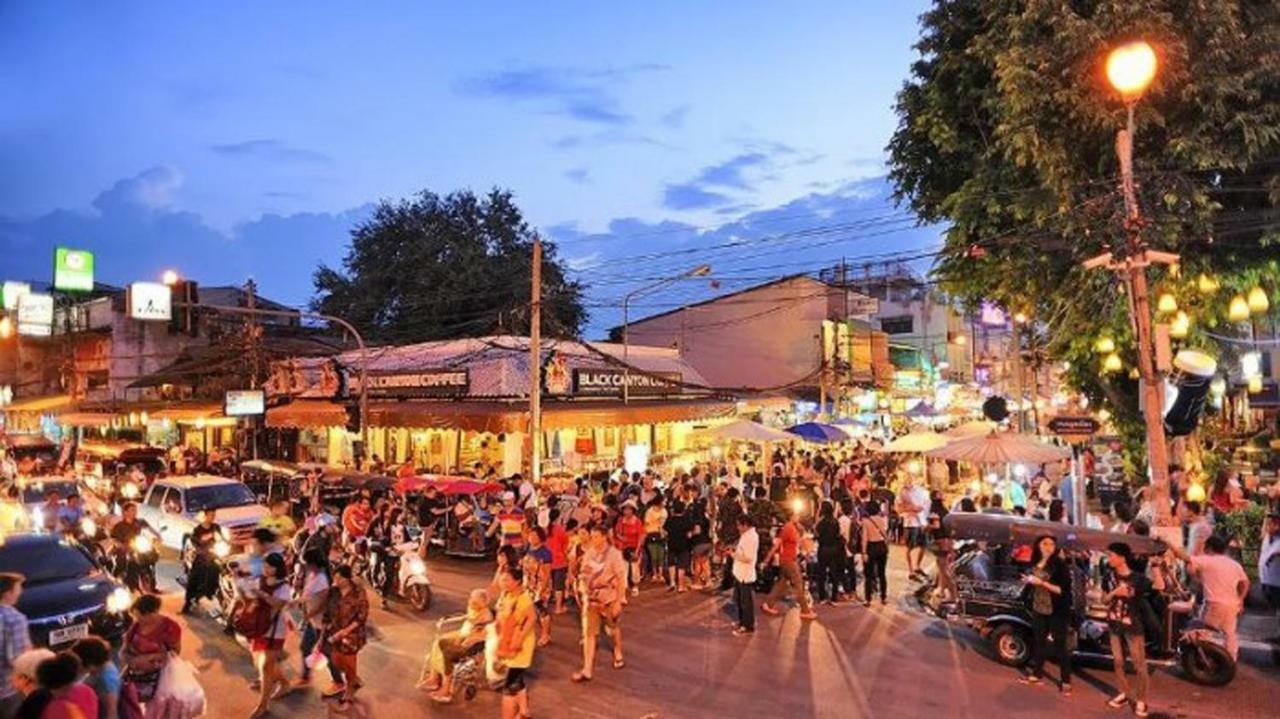 Varada Place Chiang Mai Bagian luar foto